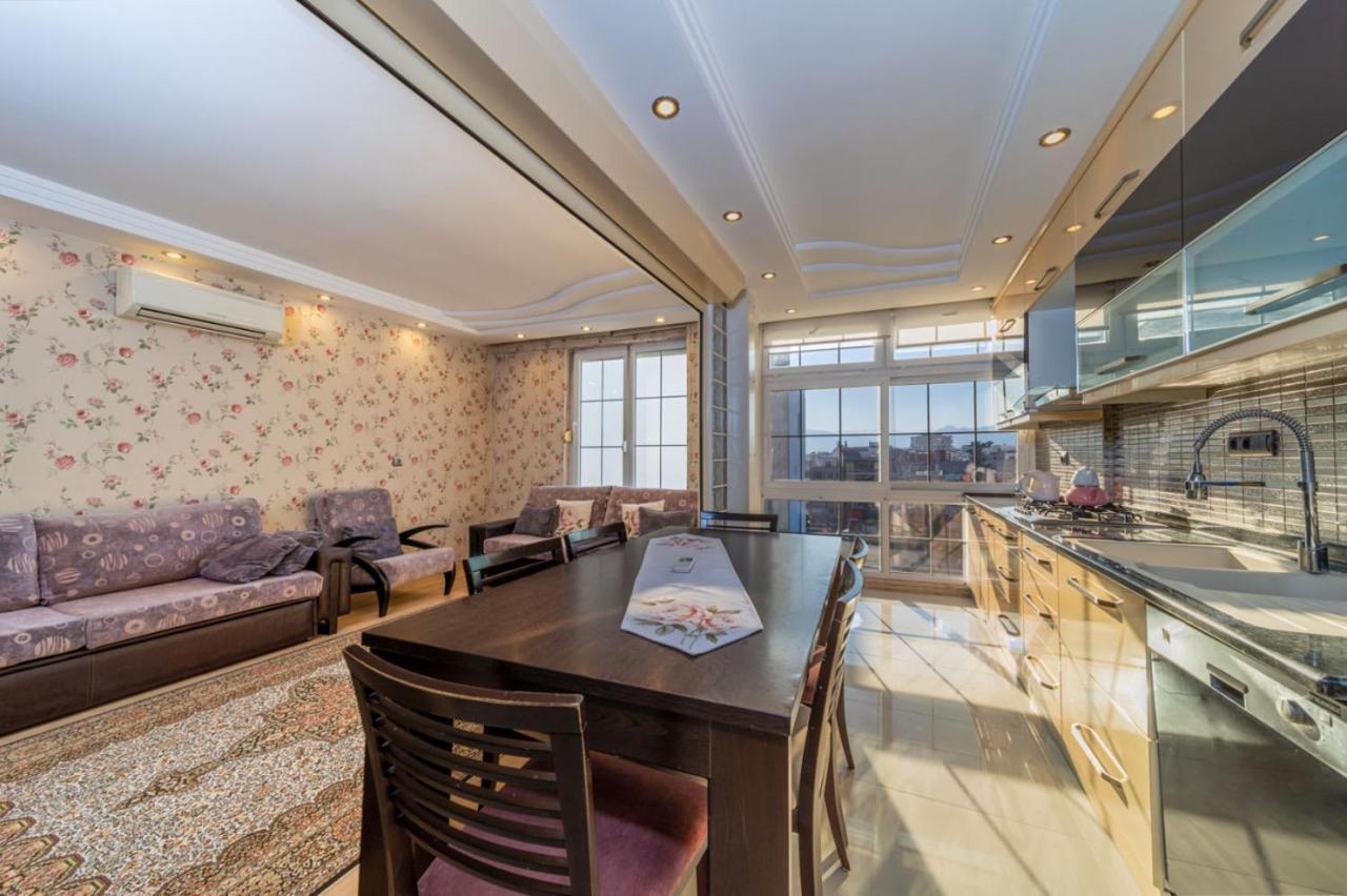 Lovely Flat With Sea View Near Beach In Muratpasa Antalya Exterior foto